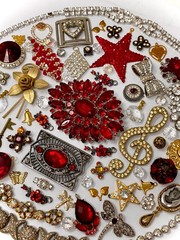 Lot Vintage & Modern Jewelry Parts Broken Repurpose Craft Rhinestones Harvest Z