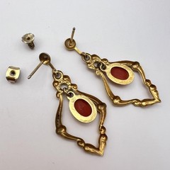 Gilt Sterling Silver 925 Vintage Woman’s Stud Ear Earrings Coral Gemstone Signed