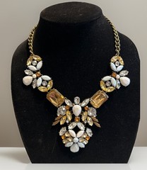 Beautiful Vintage Estate Collar / Bib Necklace With Glass Rhinestones Y2K Era