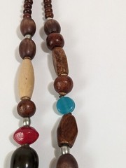 Vintage Wood, Glass, Metal & Acrylic Beaded Infinity Multi Colored Necklace. 34″