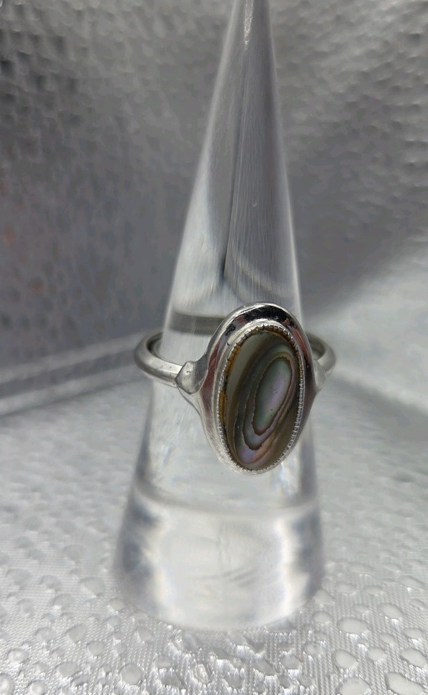 Vintage Silver Tone Avon Ring Size 8