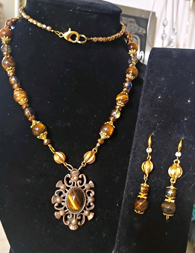 Antique Bronze Tiger’s Eye Oval Pendant Necklace & Dangle Earrings Set