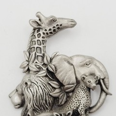 Fable Safari Africa Animal 3D Sculpted Pewter Silver Tone Collage Vtg Brooch Pin