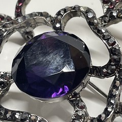 Rose Brooch Pin Violet & Dark Grey Rhinestone Purple Silver Tone Open Work Read