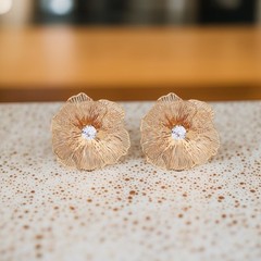 Vintage Metal Flower Zircon Teardrop Stud Earrings French Style Women 1Pc