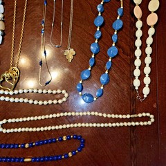 Vintage Avon and Others Lot of Necklaces and Bracelet 17 Pieces SKU41