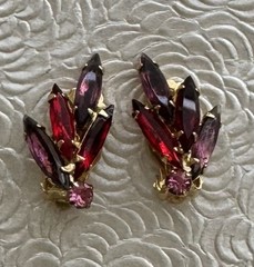 Vintage Rhinestones Brooch and Earrings set