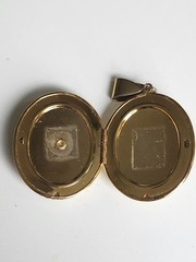 Vintage Porcelain CAMEO Locket Pendant No Chain
