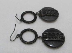 Vtg Gun Metal Black Wrapped Grey Lucite Disk Dangle Earrings Pierced