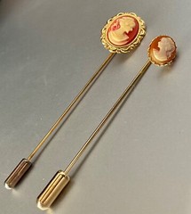 Cameo Lot Brooch & 2 Stick Pins Gold Tone Resin Faux Pearl Vintage UNBRANDED