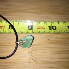 Vintage Green Stone Leaf Pendant Necklace Black Cord Gold Tone Silver Clasp Y2K