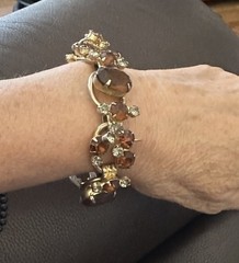 STUNNING Vintage 1960s Juliana Topaz Amber Rhinestone Bracelet D&E unmarked