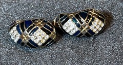 Big Huggie Hoops Green & Black Enamel Half Hoop Clip On Earrings B23(5)