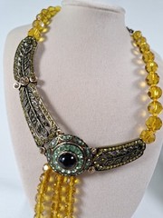Stunning Art Deco Style LaVintage Necklace Faceted Glass Crystals Brass-tone