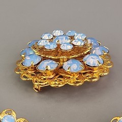 Rhinestone Flower Brooch Clip On Earrings Set Blue Opalite Round
