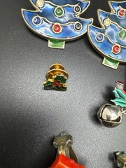 Vintage Christmas Jewelry Lot Trees Bells Santa Earrings Brooch Craft Wear