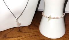 Vtg Estate Bracelet & Necklace Cut Shell Dove Birds Beach Jewelry Set Lot of 2