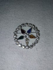Vintage antique costume jewelry lot of 17 pieces silver tone 8 Necklace, 8 Pin..