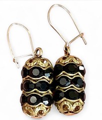 Vintage Black Glass Rhinestone Gold Tone Dangle Earrings Gothic Quiet Luxury EUC