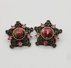 Filigree STAR Clip Earrings Pink Crystal Accent Ornate Vintage .75 in