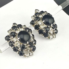 Sparkly Vintage Black White Rhinestone Silver Tone Screw Back Earrings 1.25″