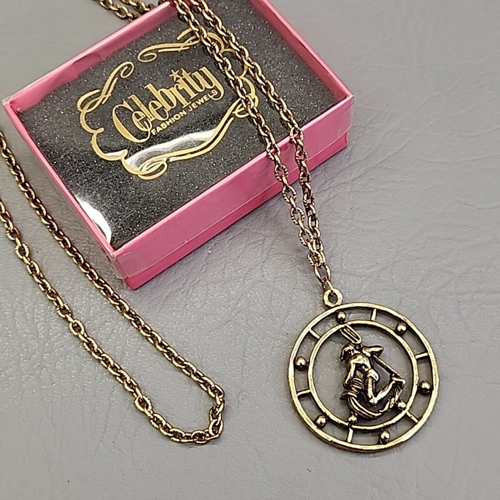 Vintage Celebrity Necklace Zodiac Round Pendant Antiqued Gold Tone Astrology 30″