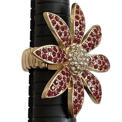 Vintage Red Rhinestone Flower Ring Gold Tone Stretchable 8