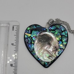 Vintage Heart Necklace Mosaic Cameo Style Iridescent Pendant 23 Inch