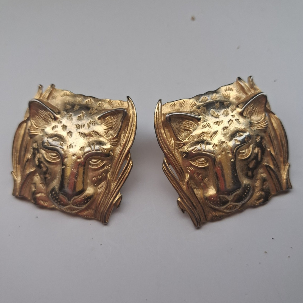 Vintage J. Jonette Lions Head 1986 Goldtone . Broach and Earrings Set