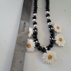 Vintage Flying Colors Ceramic Daisy Flowers Statement Necklace 20″ Daisies RARE!
