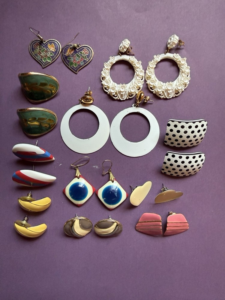 11 Pairs Vtg 80s 90s Lucite Plastic Enameled CHUNKY BOLD Assortment EARRINGS