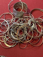 2 LB Tangled Jewelry Treasure Hunt Lot 100% UNSEARCHED Gold Tone Silver Tone