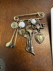Lot of 8 Variety Brooches/Pins