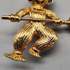 Vintage Scarecrow Halloween Brooch Scatter Pin Gold Tone Broom Orange Black Avon