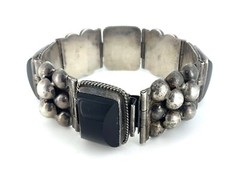 Vintage Mexico 24mm Sterling Silver Domed Rectangle Black Onyx Cluster Bracelet
