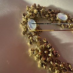 Vtg Signed Florenza Victorian Revival Gold Tone Opaline Glass Moonstone Bracelet