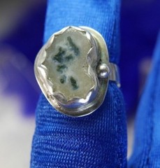3/4″ Brutalist estate black white Quartz 0.925 Sterling Silver Ring size 4