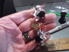 Vtg Costume Jewlery Multi colored Glass Beads 2.25″in Stretchy Barcelet
