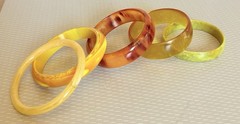 Vintage Lucite Plastic Bangle Lot 5 That I Really Hoped Were Bakelite But Not