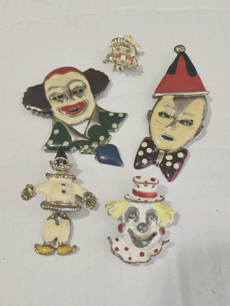 Lot Of 5 Vintage Clown Pin Back Brooches Circus Painted Metal 1 Articulated