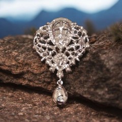 Vintage Style Smoky Gray Crystal Brooch Pin Victoria Gothic Statement Pendant