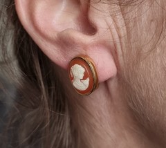 Vintage CROWN TRIFARI 1960s Gold Toned Orange and Ivory Cameo Clip On Earrings