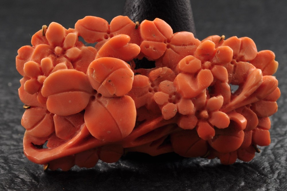 Intricate Hand-Carved Natural Coral Floral OBIDOME Certificate (total 71.0ct).