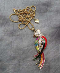 Betsey Johnson Necklace Cockatoo Parrot 3.5 in Pendant Pink Blue Crystal 136c