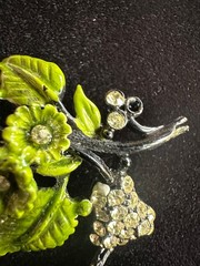 VTG HOLLYCRAFT Rhinestone Brooch Pin Earring Clip Set Green Pear *Read missing*