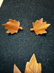 Vintage Handcarved Wooden Maple Leaf Brooch & Clip Earrings Set