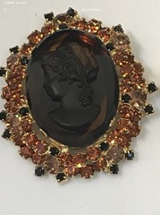 Book Piece Verified Juliana D&E Topaz Amber Tiered Cameo Brooch & Earrings