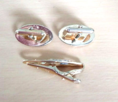 Vintage 1970’s SWANK Textured & Smooth Gold Tone Black Onyx Cufflinks & Tie Bar