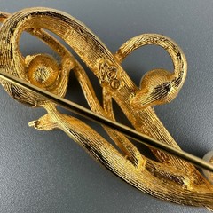 Vintage to Now Brooch Lot Gold Tone Faux Pearl Leaf Textured Brushed 1 Signed