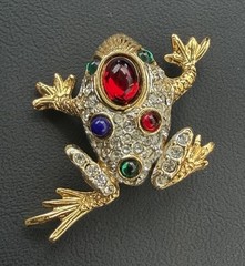 Vintage 80s Cabochon Gripoix Glass & Crystal Pavé Frog Brooch By Sphinx